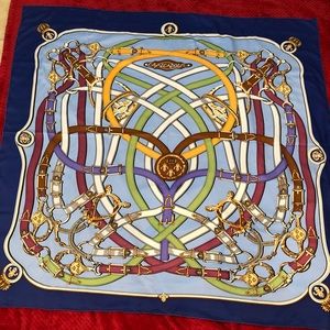 Hermès cavalcadour fleuri shawl scarf